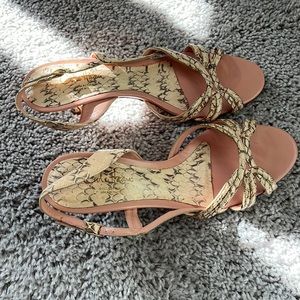 Cole Haan Snakeskin heels size 6B